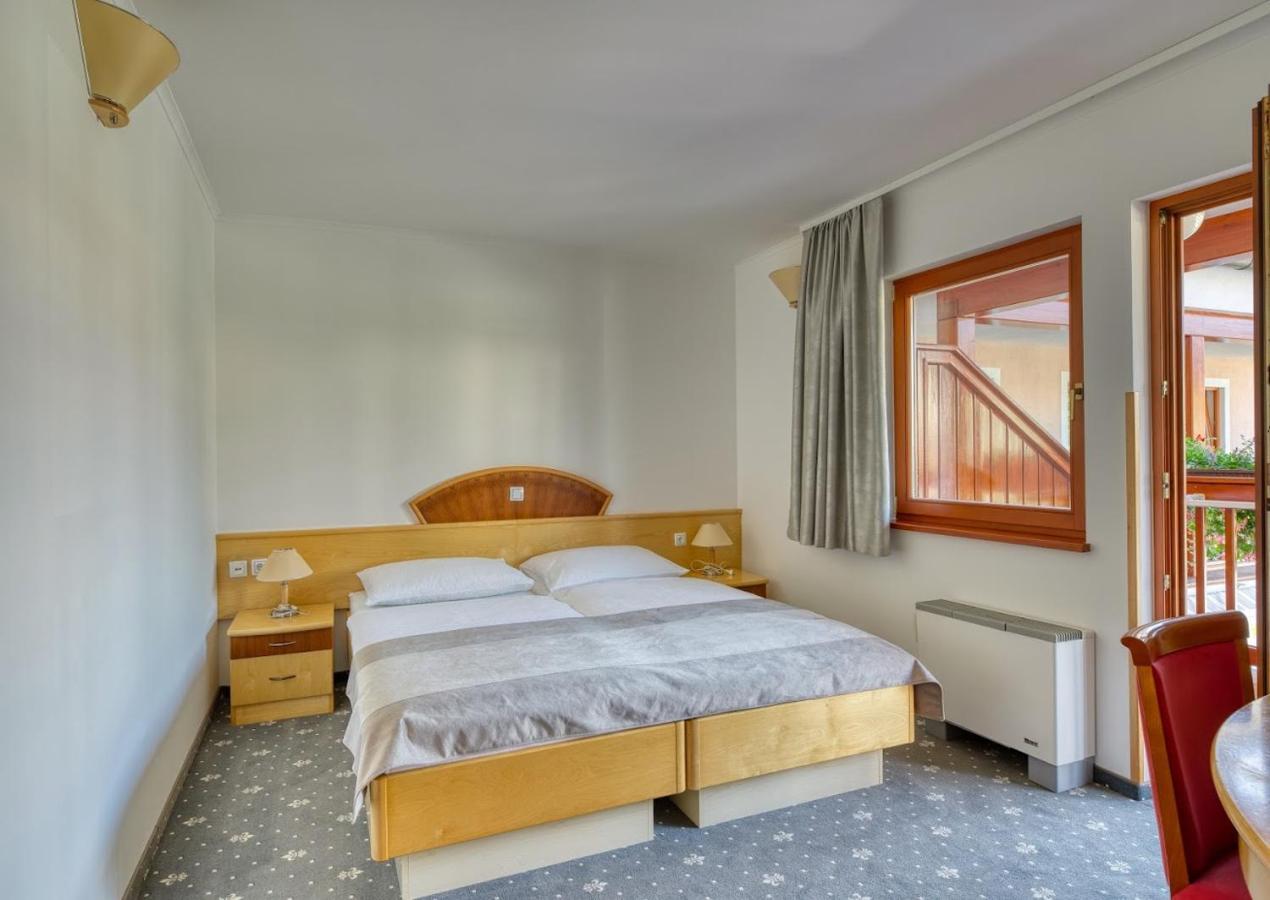 Garni Hotel Zvon Zreče Buitenkant foto