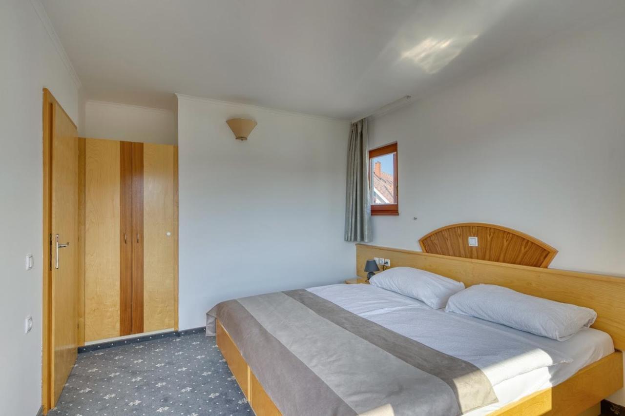 Garni Hotel Zvon Zreče Buitenkant foto